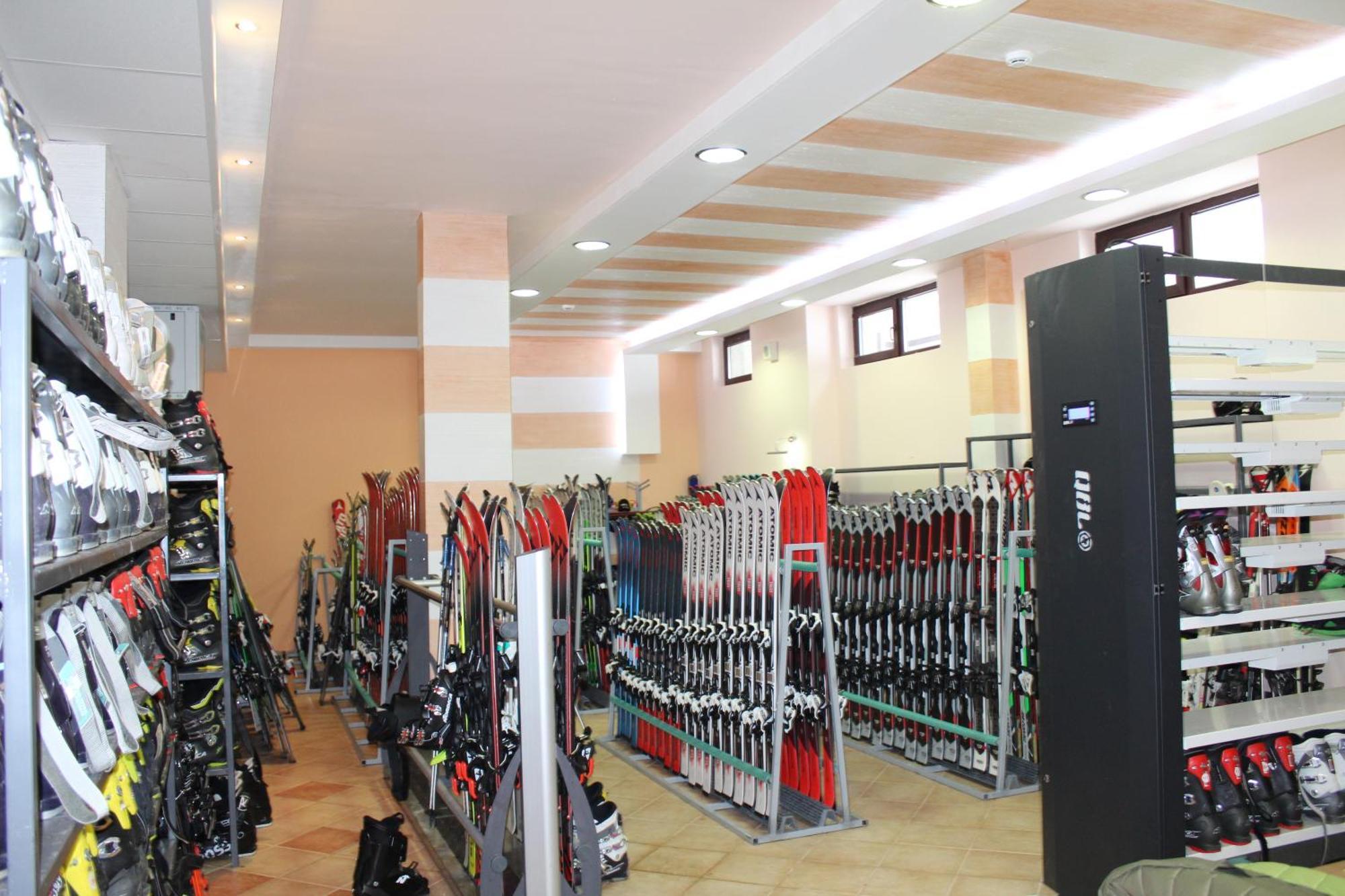 Pm Services Garden Apartment Borovets