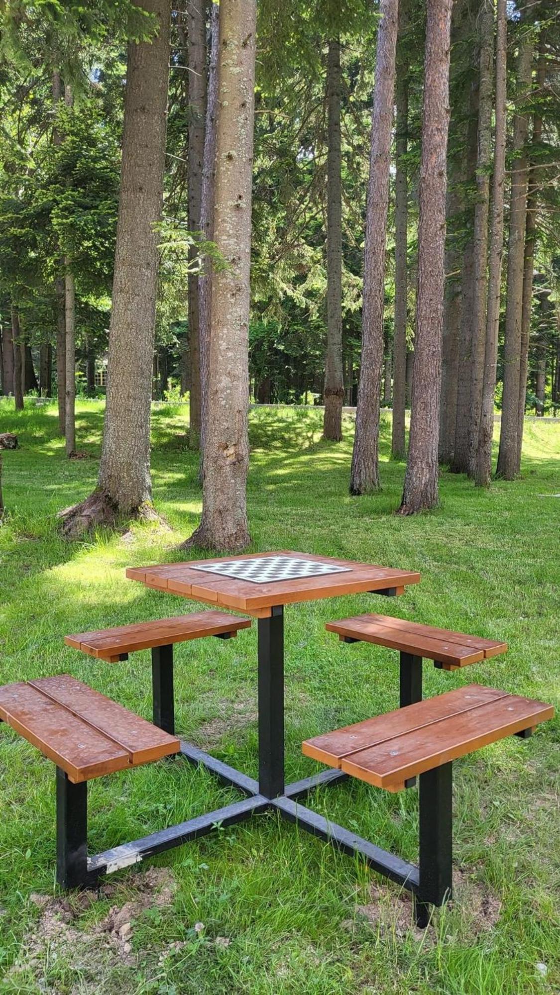Pm Services Garden Apartment Borovets